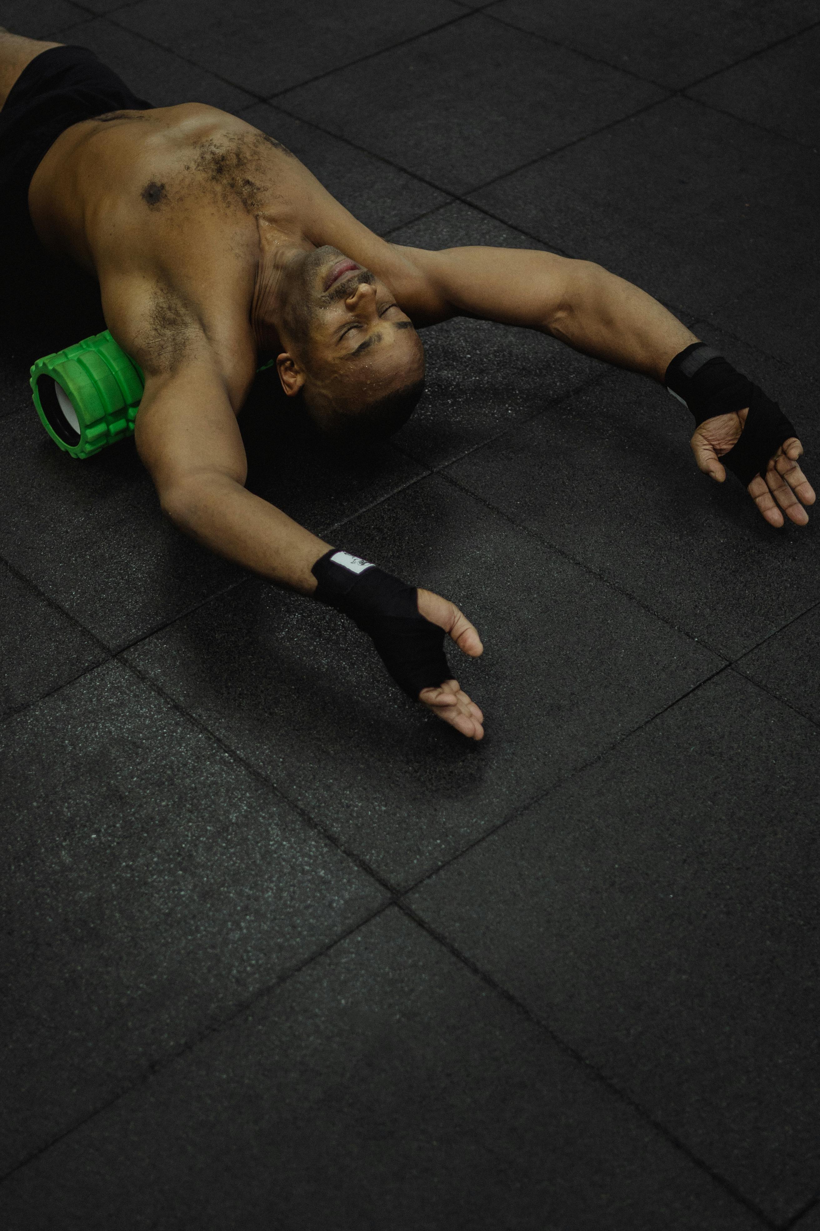 3) Có nên tập gym khi bị DOMS?